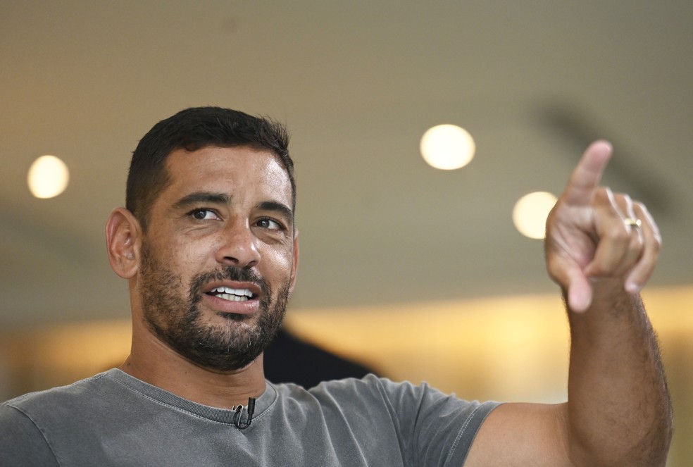 Diego Souza anuncia aposentadoria — Foto: André Durão / ge