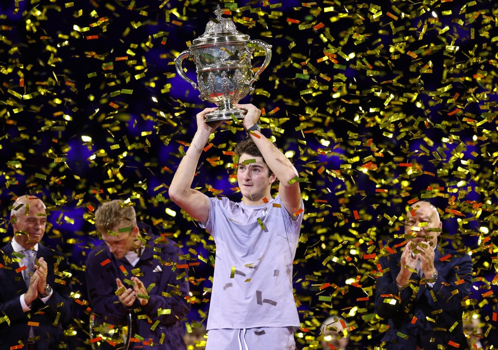 Joo Fonseca  campeo do WTA 500 da Basileia  Foto: Reuters