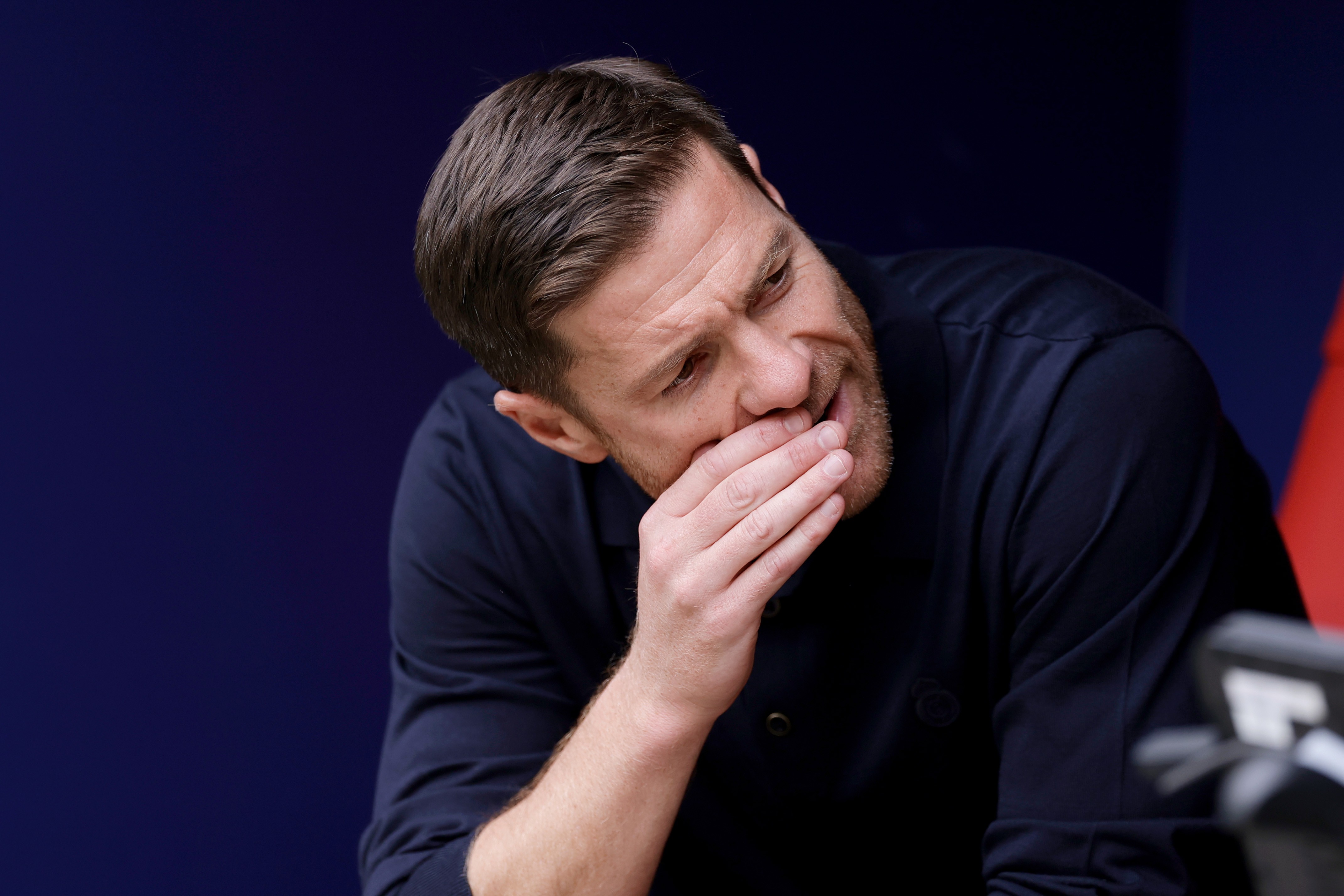 Chelsea anuncia a contratação do técnico Xabi Alonso
