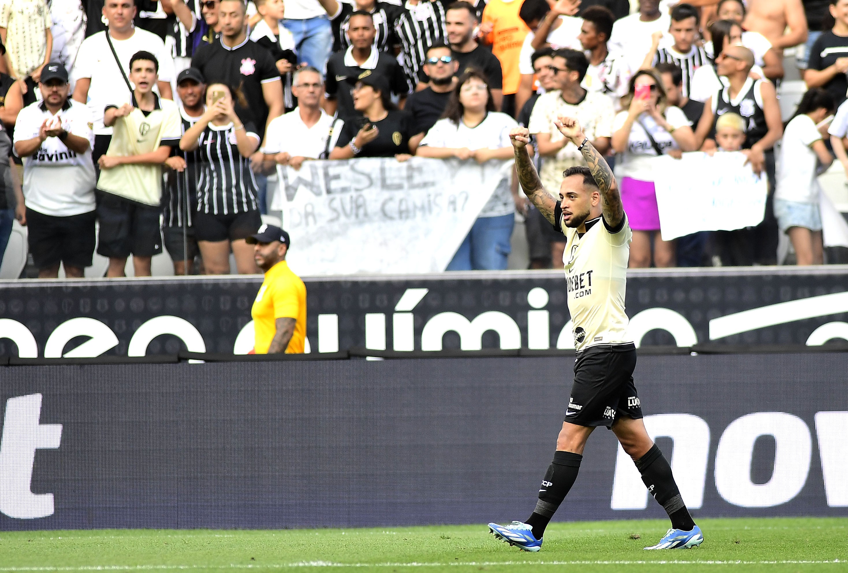 Palmeiras x Corinthians: onde assistir, horário e escalações do jogo