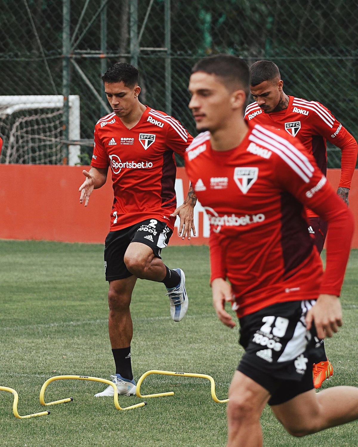 Beautiful 📋 São Paulo And Flamengo Line-ups Revealed For 2026 Brasileirão Opener View Illustration