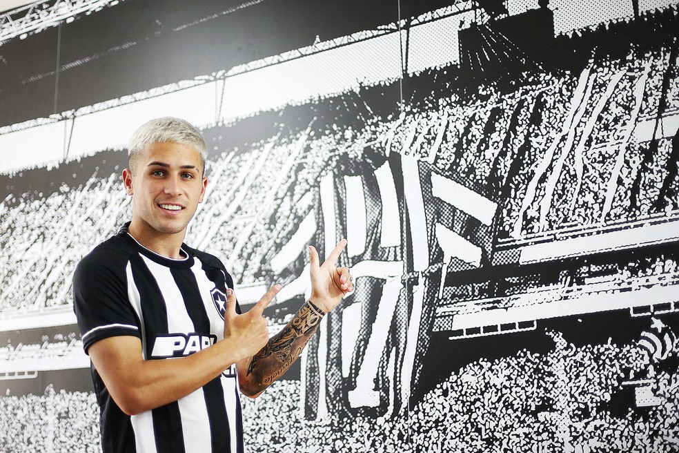 Diego Hernández, Botafogo — Foto: Vítor Silva/Botafogo