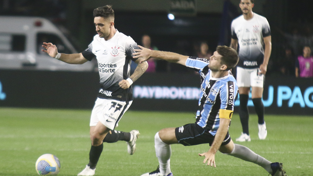 Igor Coronado e Kannemann em Grêmio x Corinthians
