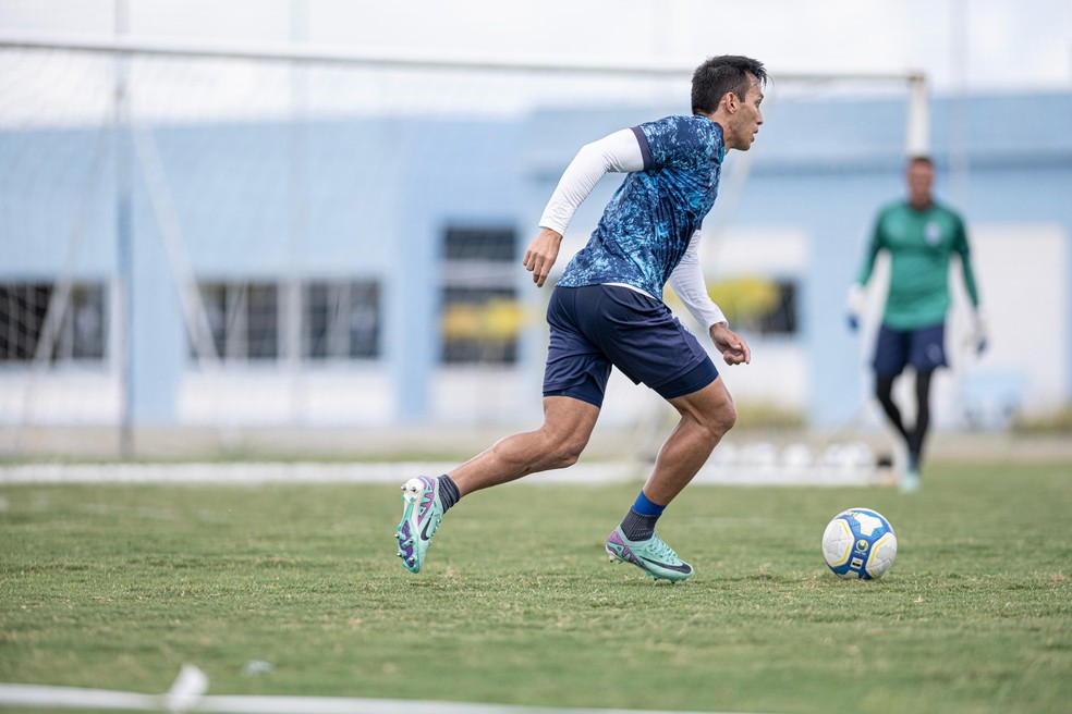 Brayann era titular absoluto no CSA quando sofreu a lesão no tornozelo — Foto: Augusto Oliveira/CSA