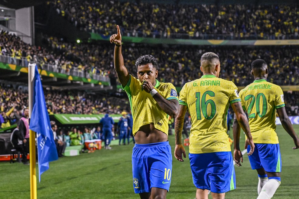 Rodrygo em Brasil x Equador — Foto: Getty Images