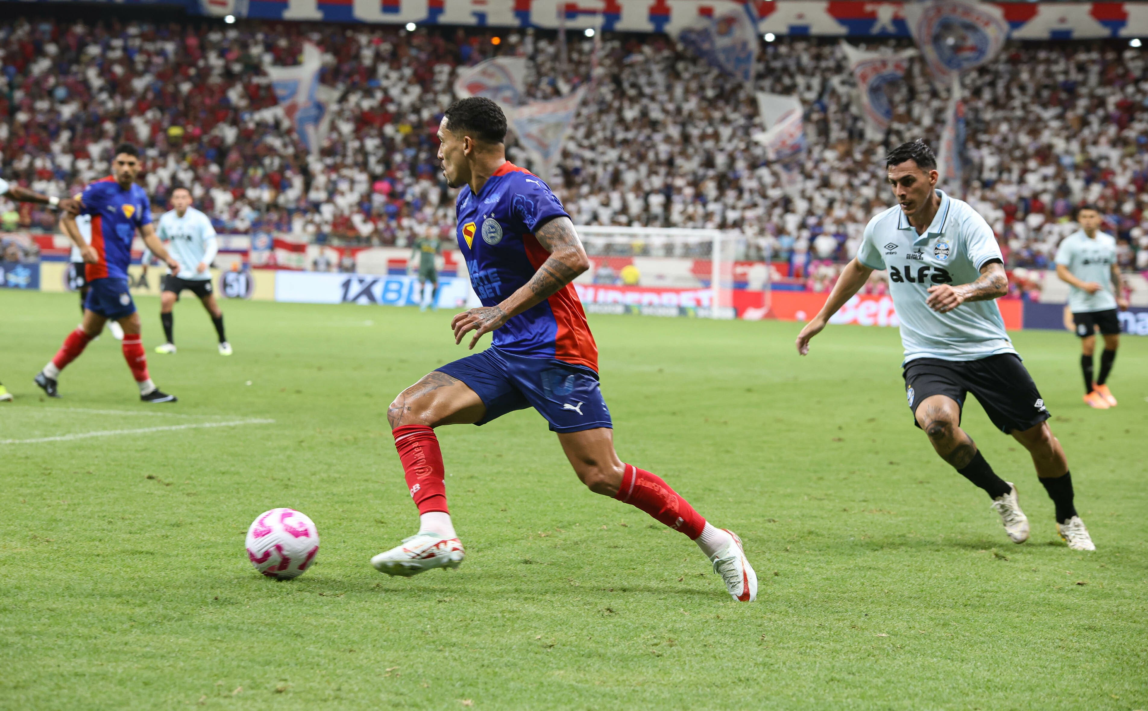 Assista aos Gols e Melhores Momentos de Bahia 4 x 0 Grêmio