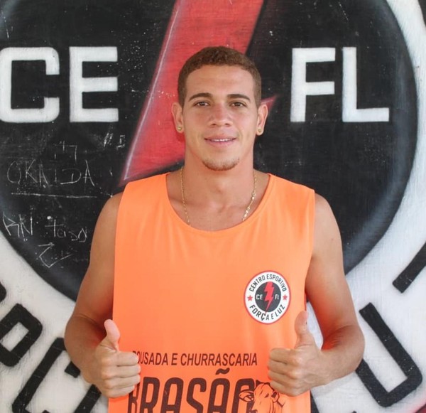 Ex-jogador de basquete morre, aos 23 anos