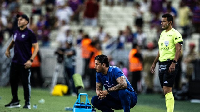 Thiago Carpini, em Ceará x Fortaleza