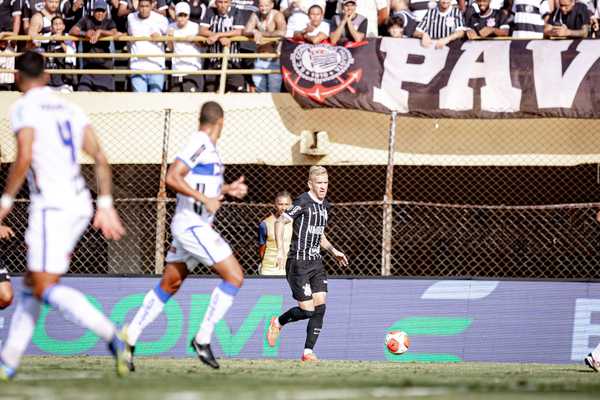 Lição aprendida: Corinthians busca evitar frustrações em 2024 após eliminação no Paulistão.