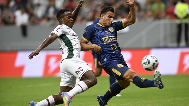 Jhon Arias, do Fluminense, durante partida contra o Aparecidense