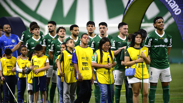 Time do Palmeiras antes de jogo contra o Bahia