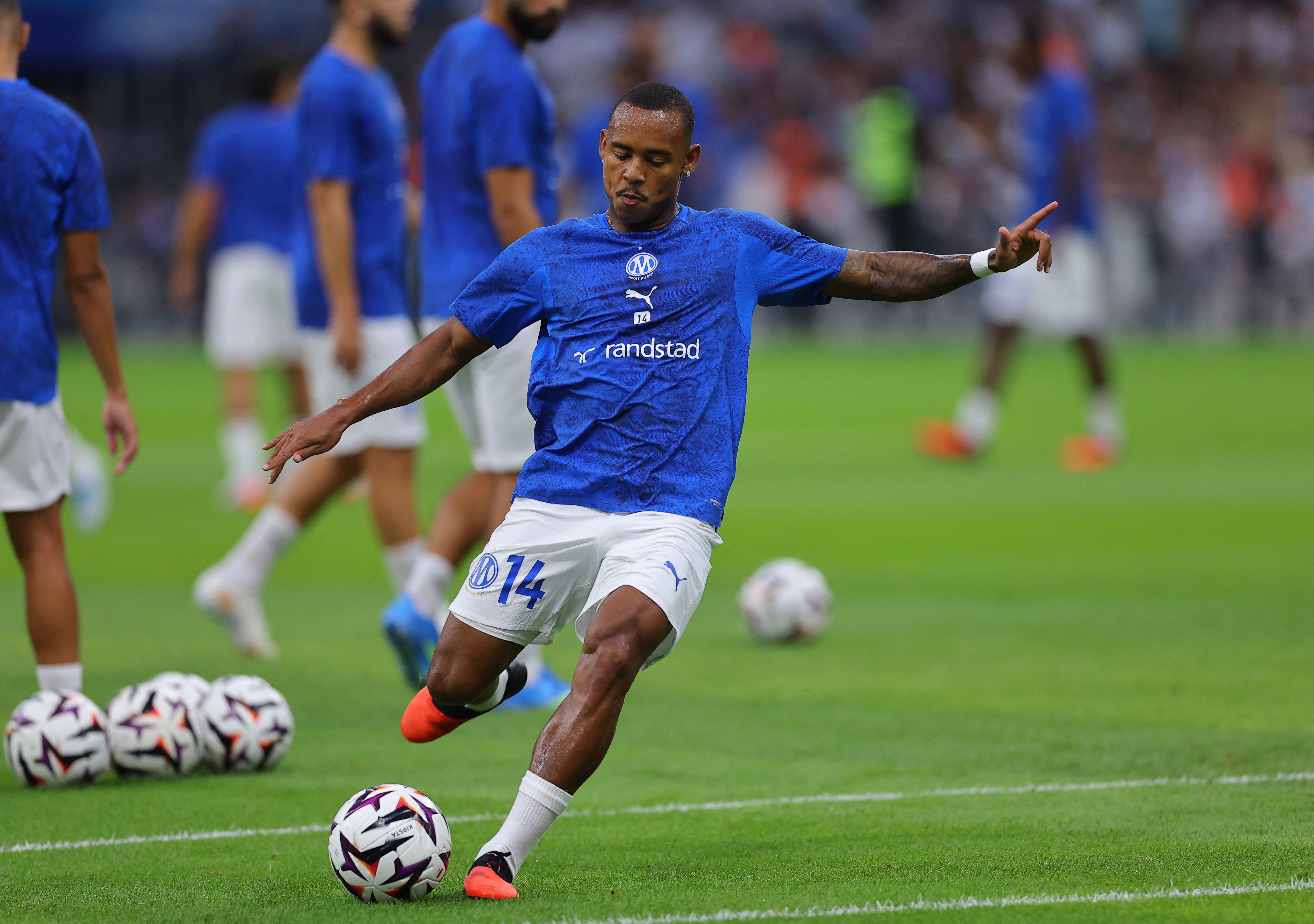 Sunderland oferece até R$ 240,5 milhões por Igor Paixão e aguarda decisão do Olympique de Marselha
