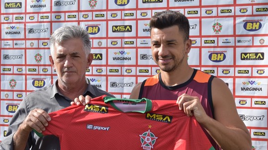 Boa Esporte anuncia meia Renan Oliveira, ex-Atlético-MG, como camisa 10 para disputa do Módulo 2 do Mineiro