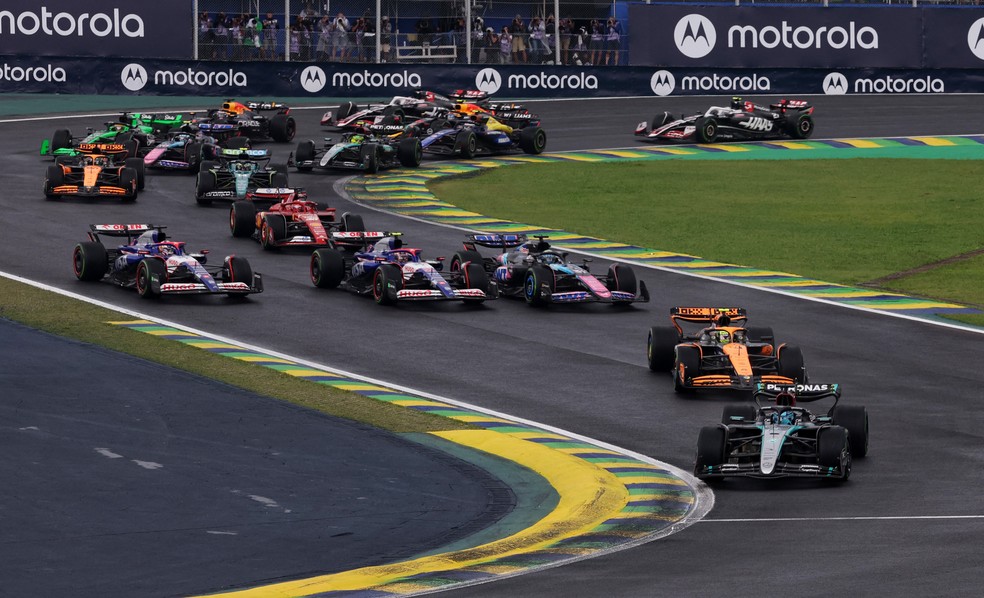 Largada corrida do GP de São Paulo 2024 de F1 — Foto: Reuters