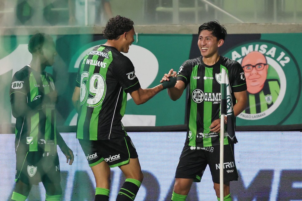 Vice-campeão mineiro, América entra na segunda fase — Foto: Gilson Lobo/AGIF