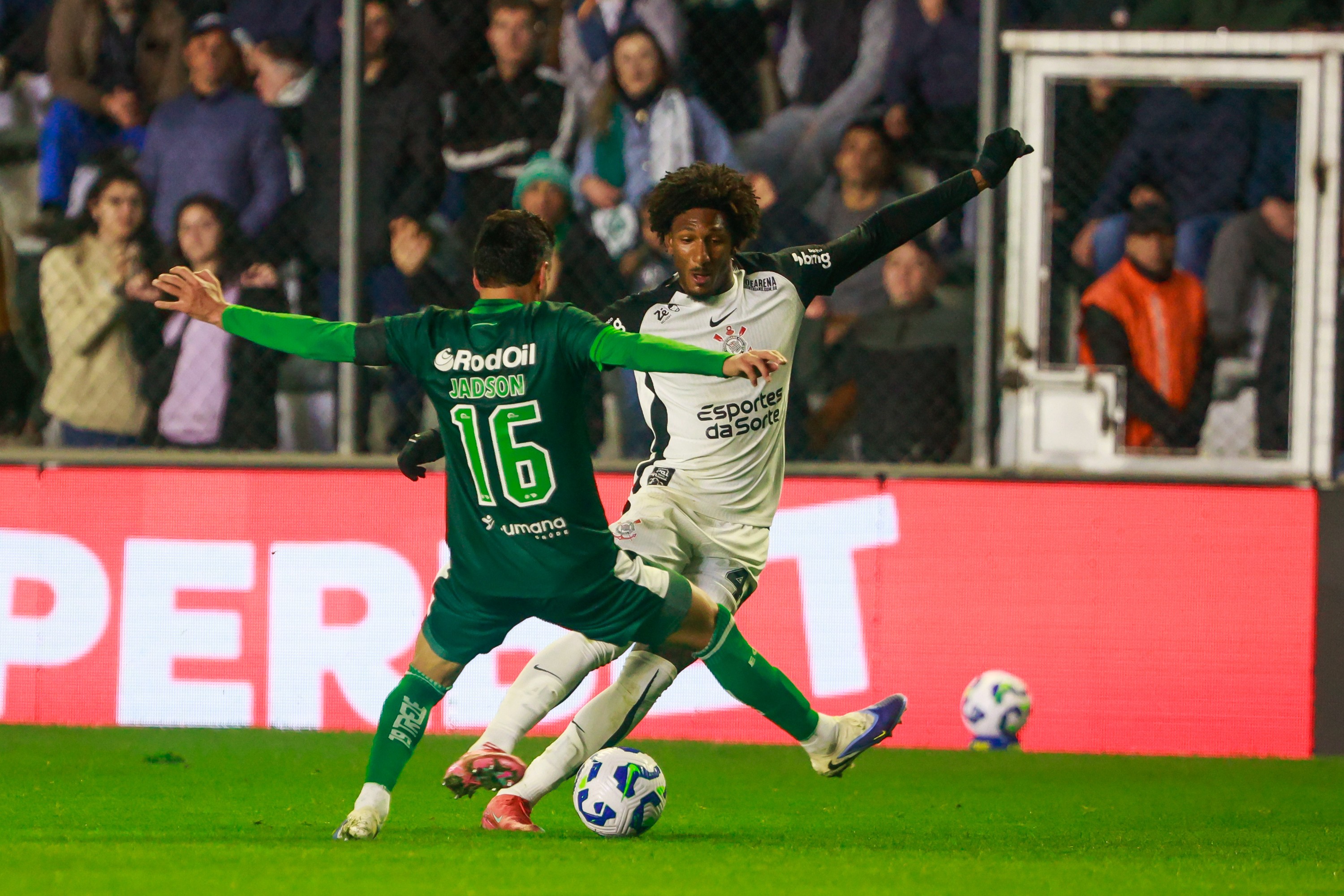 Desempenho de jogadores: Raniele, Romero, Talles e Ramalho recebem as piores notas.