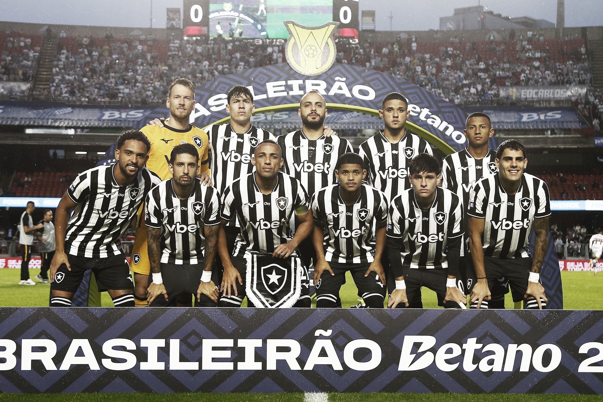 Botafogo empata com São Paulo e revela altos e baixos nas atuações dos jogadores