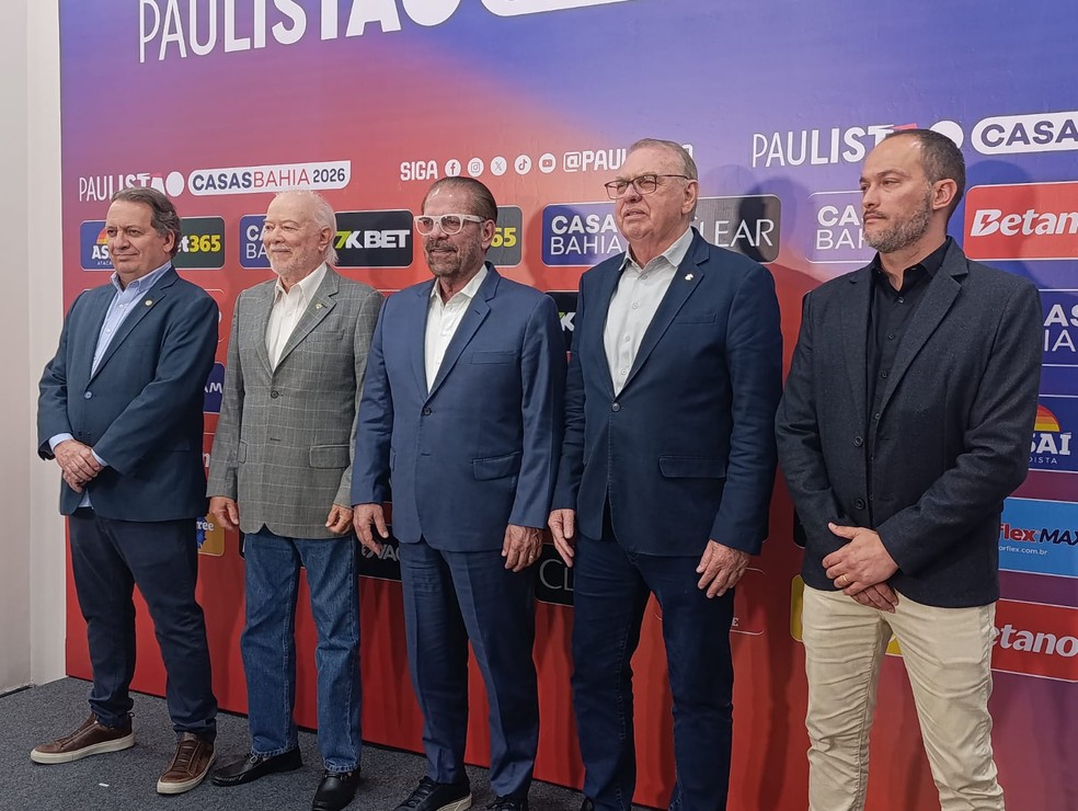 Representantes de Palmeiras, S&atilde;o Paulo, Corinthians e Novorizontino na FPF &mdash; Foto: J&uacute;lio Silva