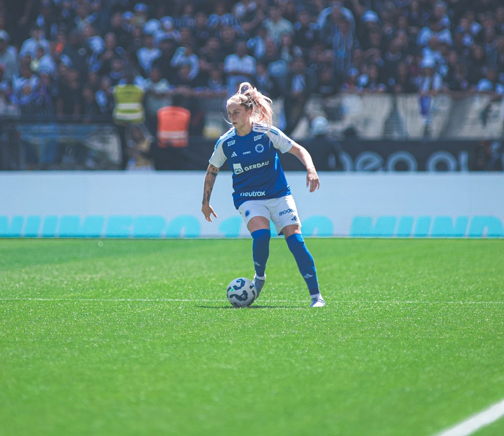 Isa Haas, Cruzeiro — Foto: Gustavo Martins/ Cruzeiro