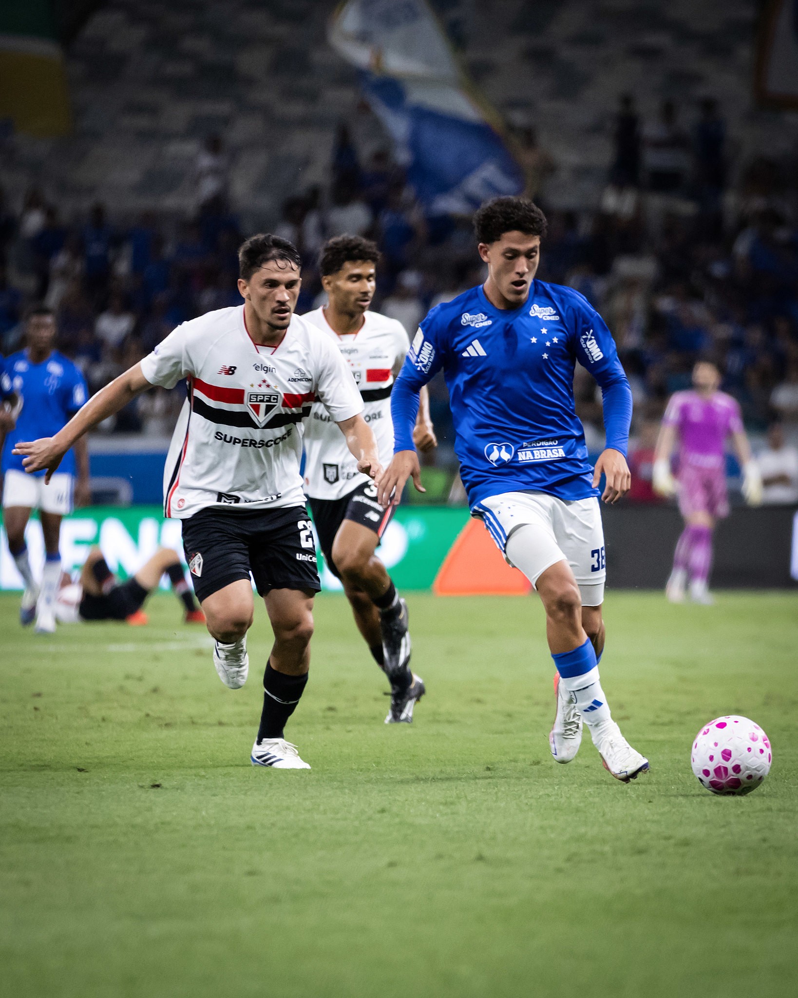 O segredo da joia: como jovem ganhou espaço no Cruzeiro com rotina extracampo