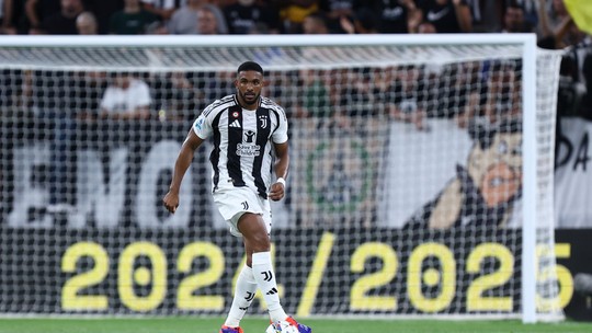 Bremer, da Juventus, comemora início de temporada 100% da Velha Senhora  e projeta título