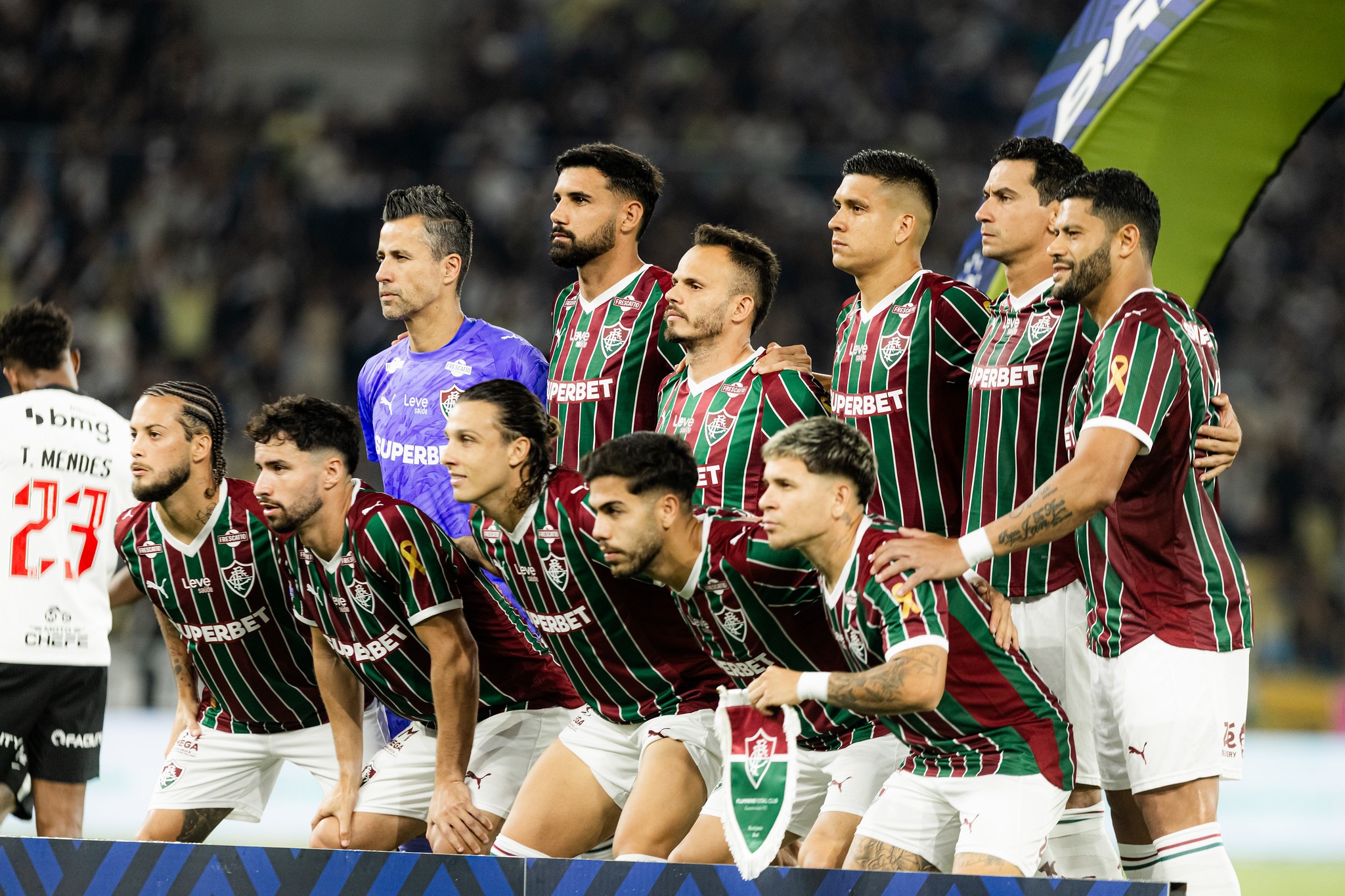 Fluminense encerra jejum e vence Vasco em clássico no Maracanã