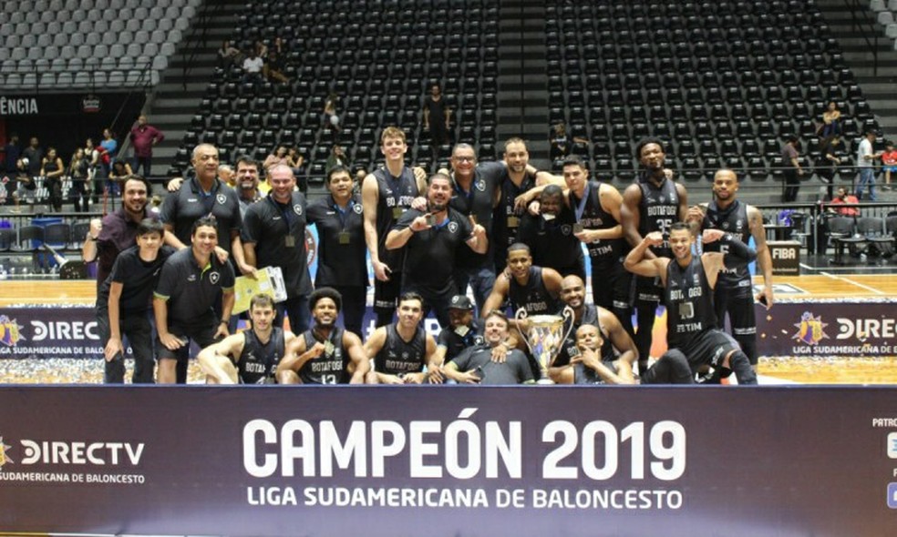 Botafogo conquistou a Liga Sul-Americana de Basquete 2019 — Foto: ConsuBasquet
