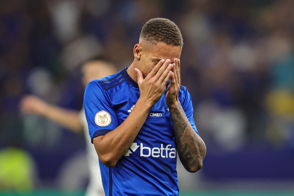 Robert lamenta gol perdido contra o Corinthians — Foto: Gilson Lobo/AGIF