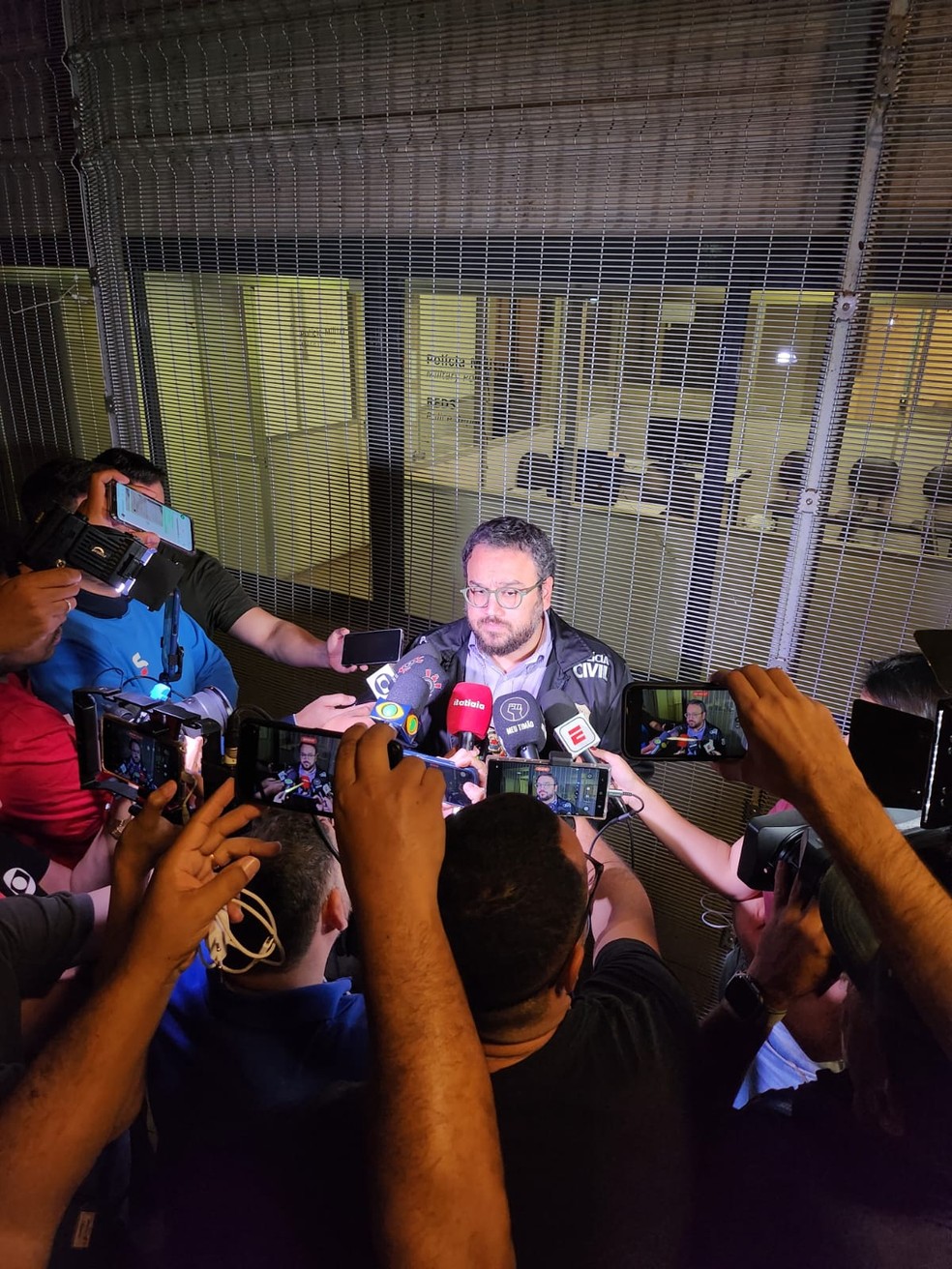 Delegado Guilherme Santos prestou declarações sobre as acusações contra Augusto Melo — Foto: Edgar Alencar
