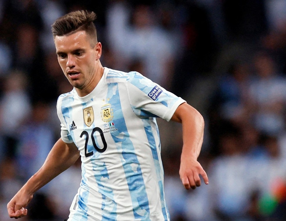 Copa do Mundo: Argentina joga suas chances de classificação neste sábado  (26)