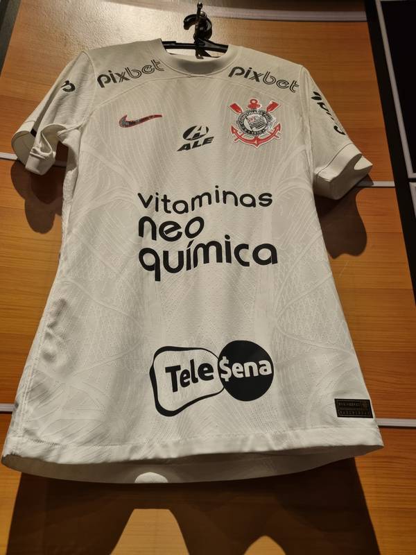 Patrocinadora encerra parceria com Corinthians antes do término do contrato.