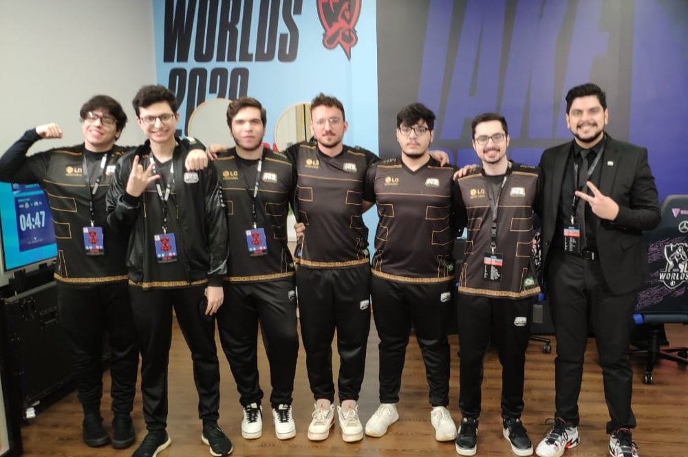 Worlds 2020: acompanhe a INTZ em tempo real no Mundial de LoL