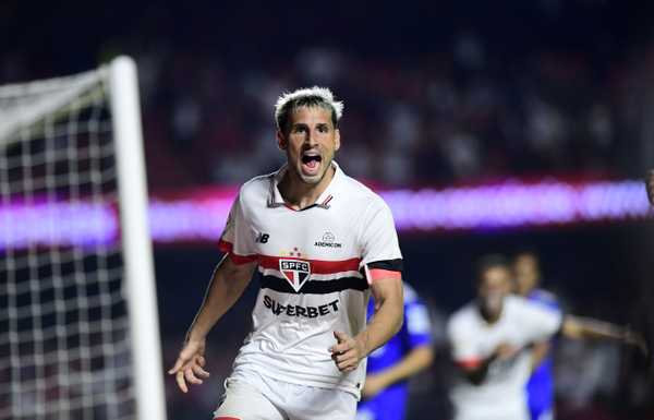 São Paulo mantém sequência de vitórias e anima torcedores para conquistas futuras