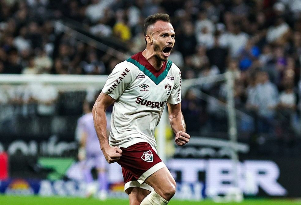Renê comemora gol do Fluminense contra o Corinthians Campeonato Brasileiro Série A 2025 — Foto: Fabio Giannelli/AGIF