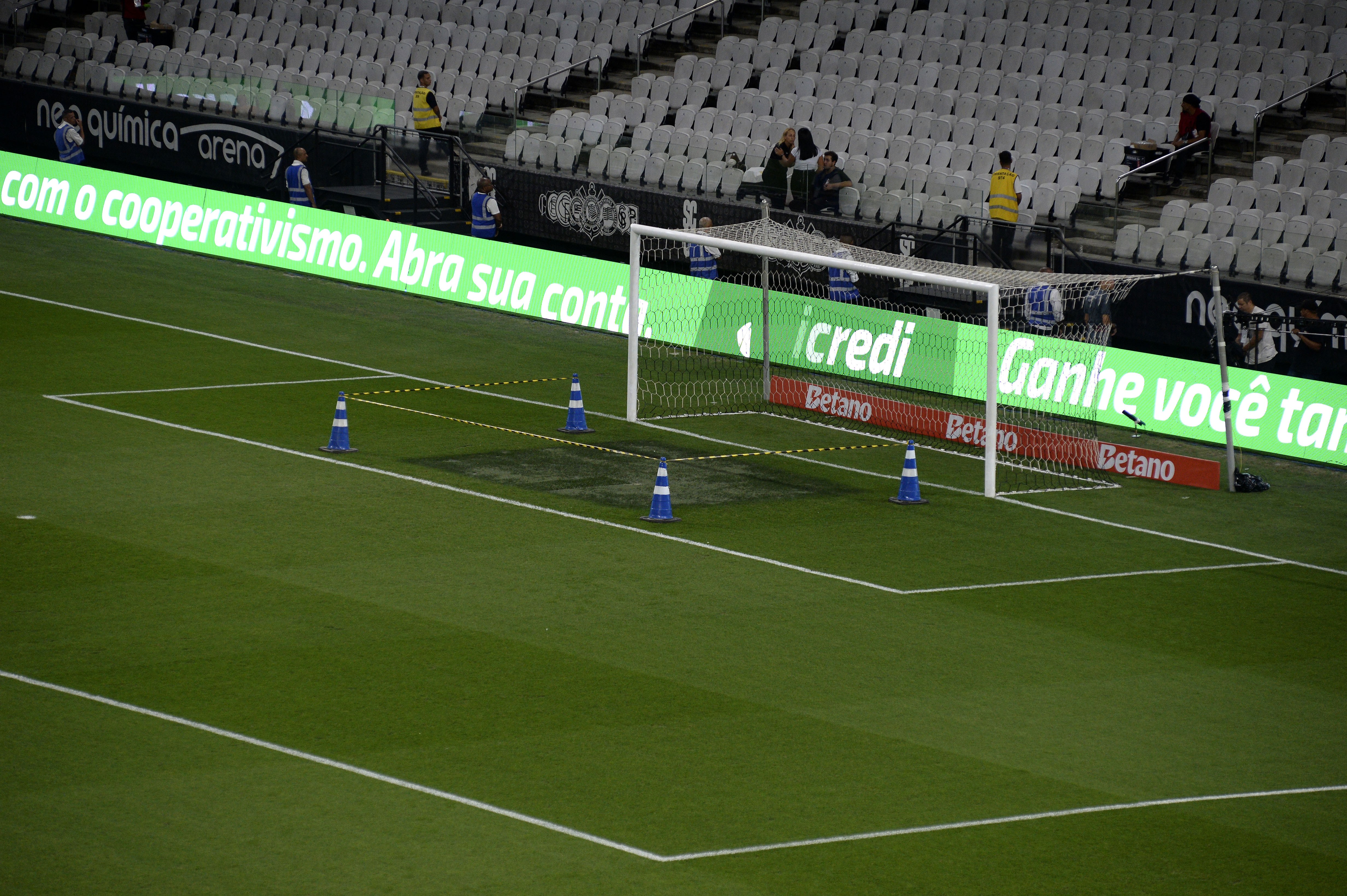 Gramado da Arena Causing Complaints Among Players: Corinthians Attributes to 