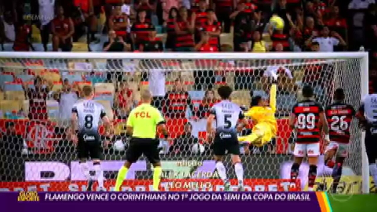 Flamengo vence o Corinthians no 1º jogo da semifinal da Copa do Brasil