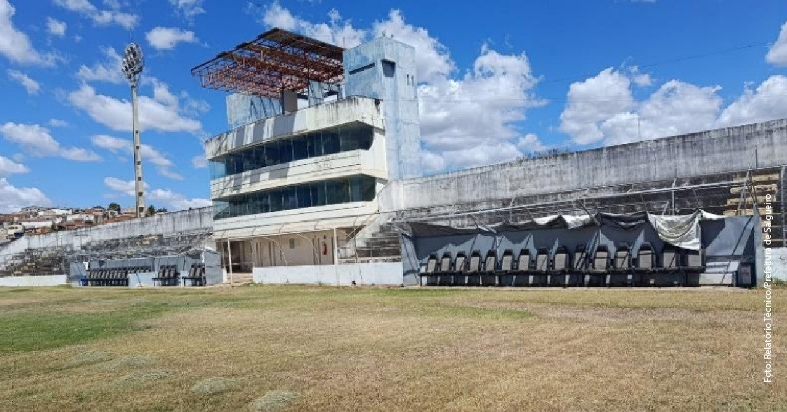 Justiça interdita estádio do Salgueiro por problemas estruturais