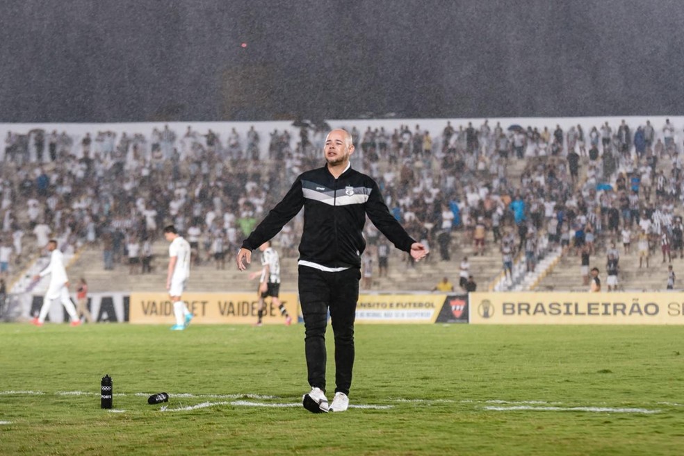 Adriano Souza do Trezecnico do Treze — Foto: Daniel Vieira/Treze