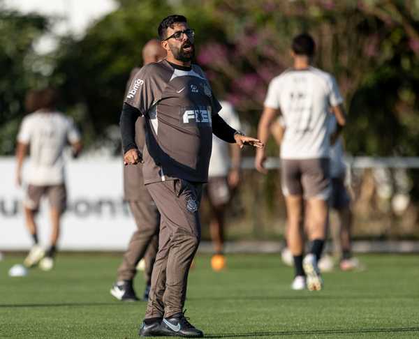 Corinthians foca no duelo contra o Cruzeiro; Fagner inicia processo de transição