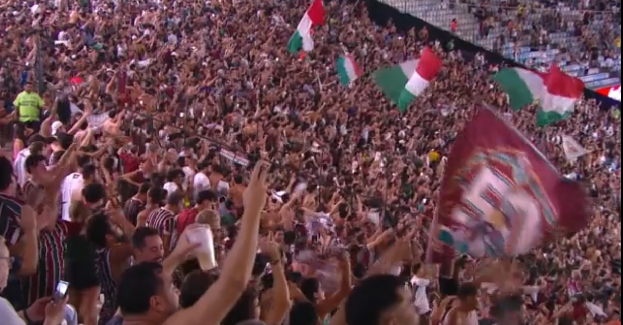 Fluminense e Corinthians se enfrentam invictos no Brasileirão: análise das estatísticas e dicas para o duelo