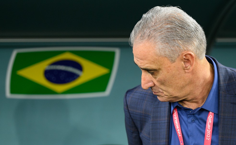 Tite em seu último jogo pela seleção brasileira — Foto: Robert Michael / picture alliance via Getty Images