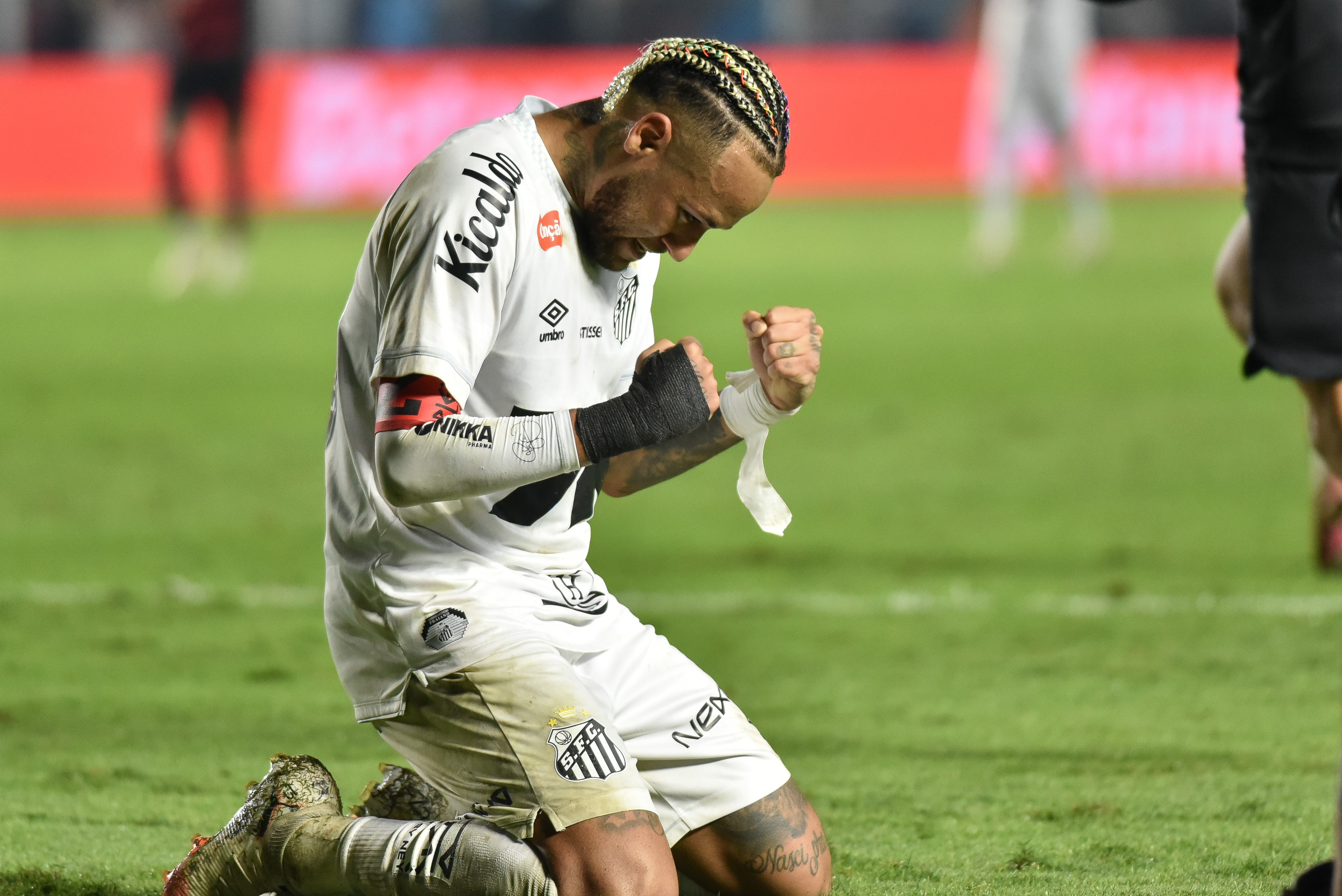 Análise: Santos compete e vence Flamengo com duas versões de Neymar