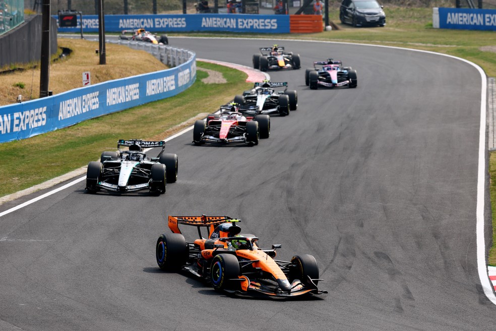 Largada do GP do Japão de F1 2026 — Foto: Clive Mason/Getty Images