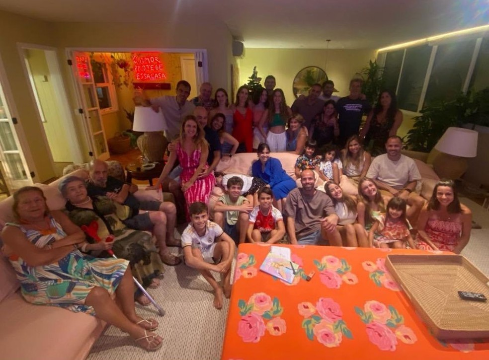 Lomba, do Palmeiras, com a família no Natal — Foto: Reprodução