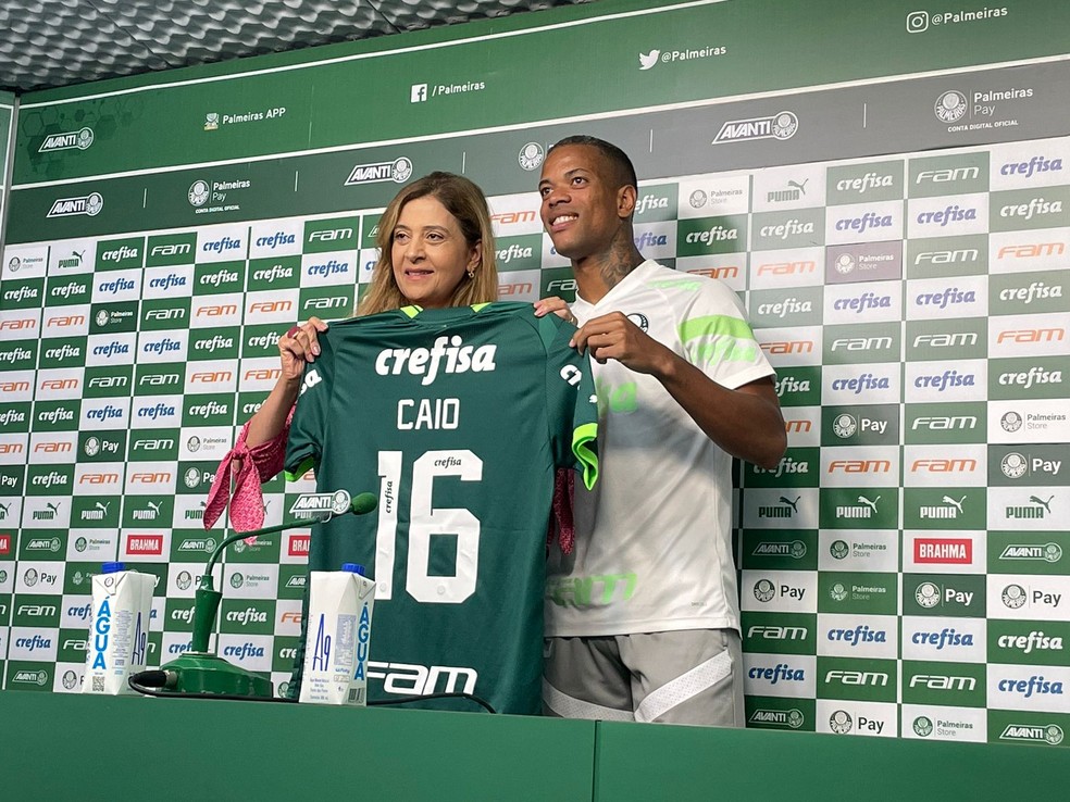 Leila Pereira e Caio Paulista no Palmeiras — Foto: Camila Alves