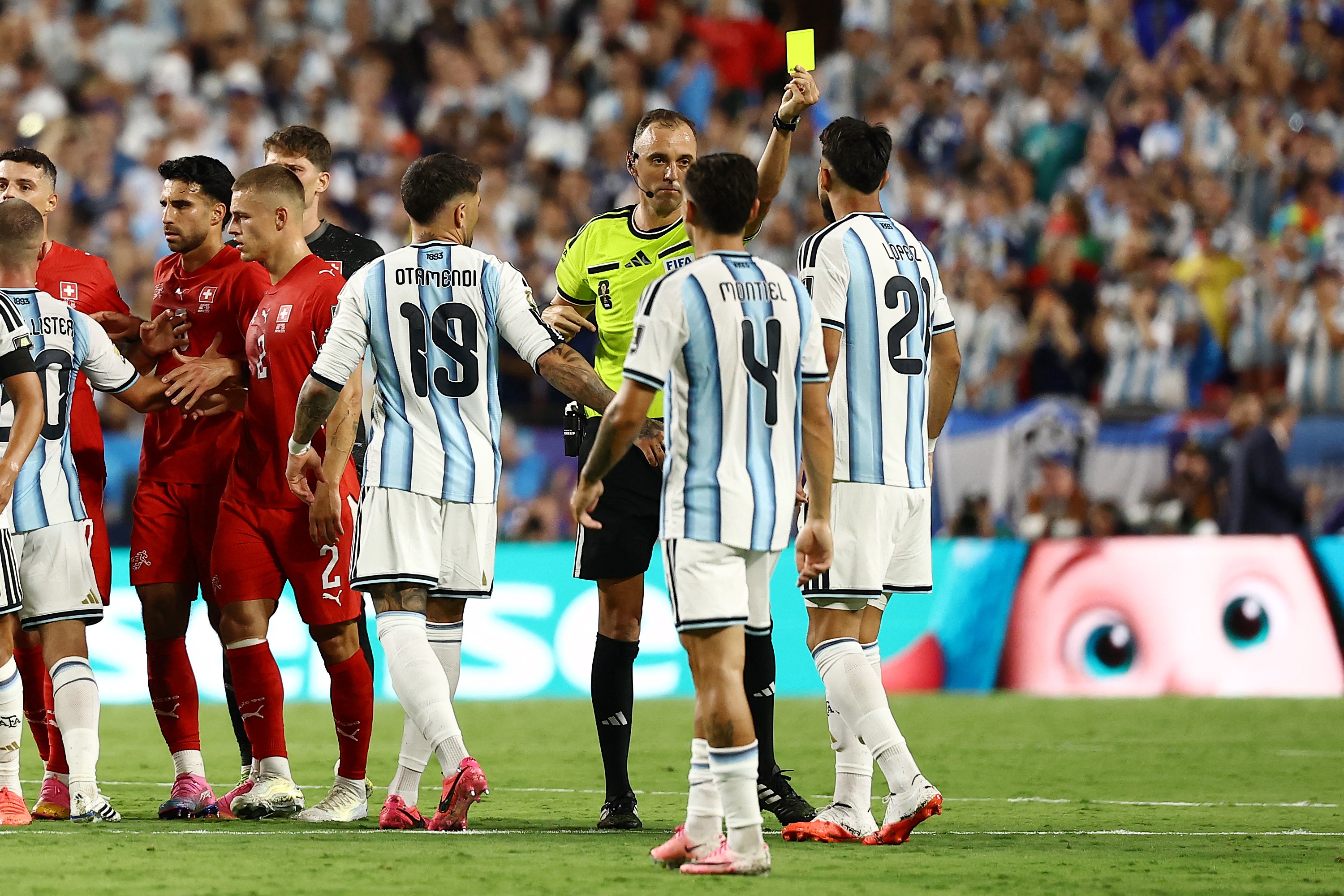 A catimba de Flaco López que ajudou a Argentina contra a Suíça e não se viu na transmissão