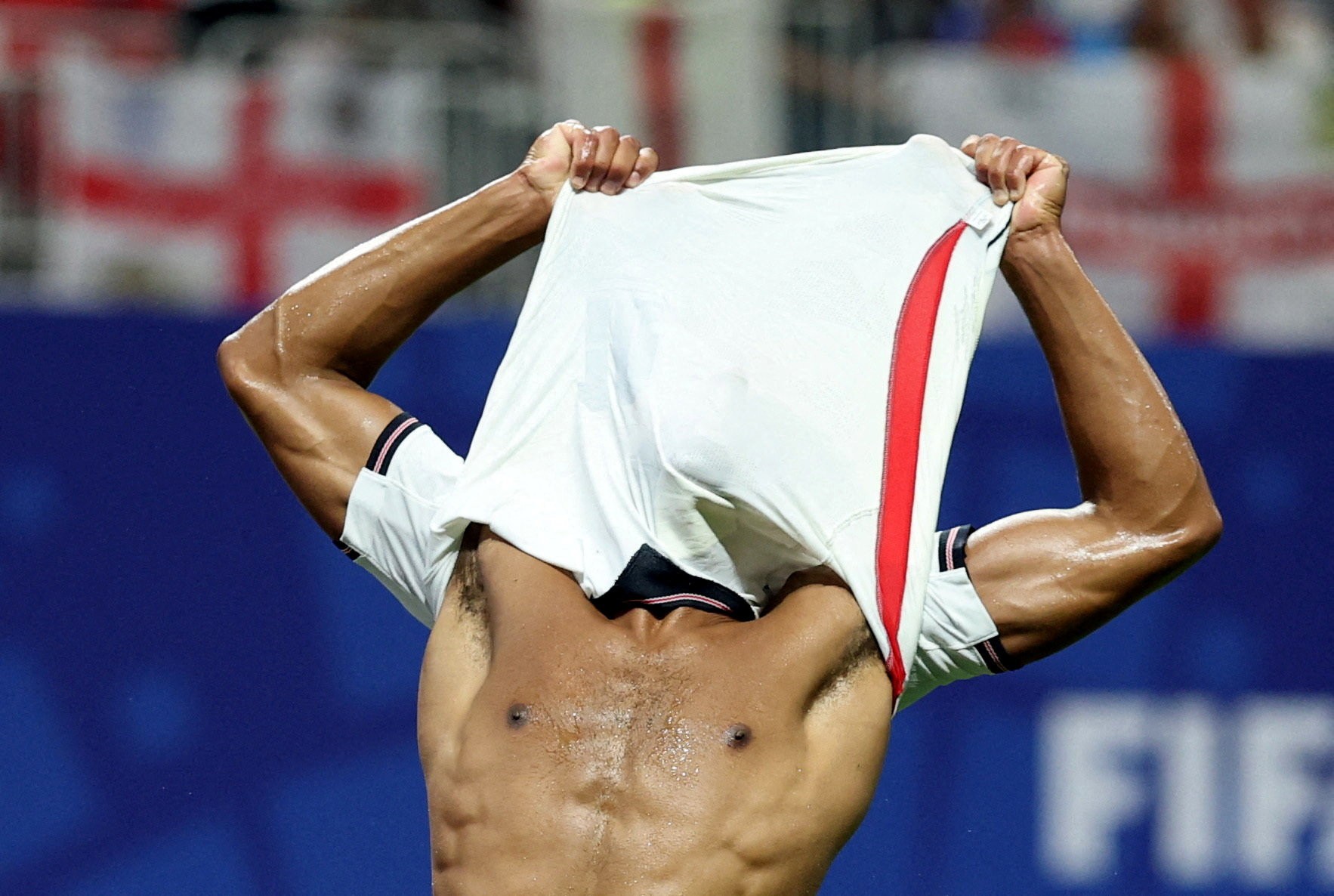 Crítica à Inglaterra: Jornal destaca chances limitadas na Copa do Mundo