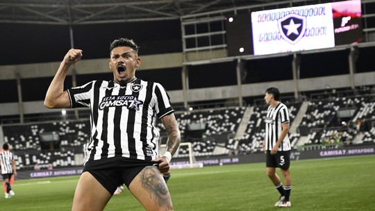 Tiquinho encerra seca de três meses do ataque do Botafogo