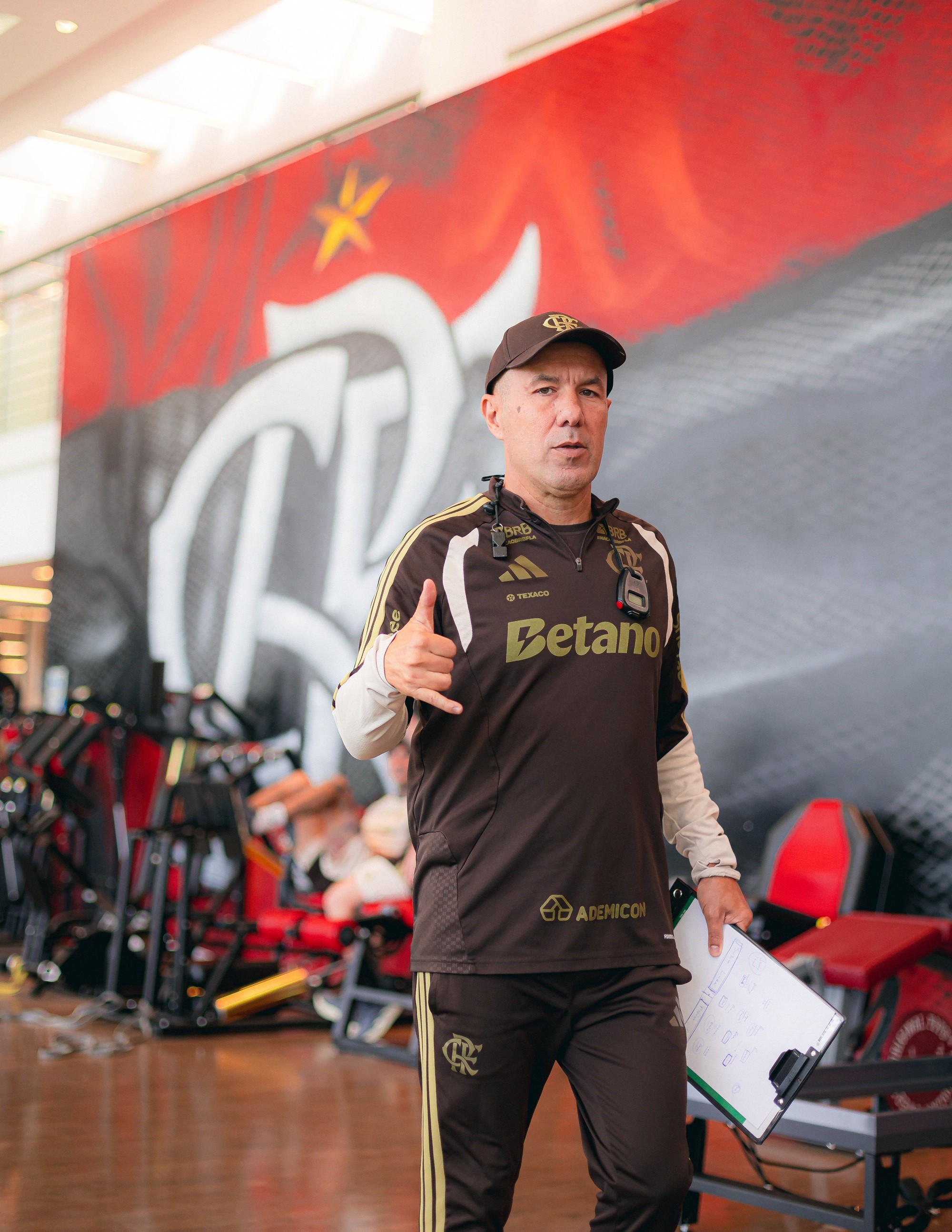 Jardim busca revitalizar Flamengo em seu quinto mês de comando