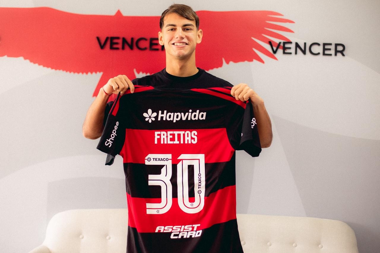 Flamengo aposta em jovens promessas com chegada de Valencia e Freitas em nova fase de contratações